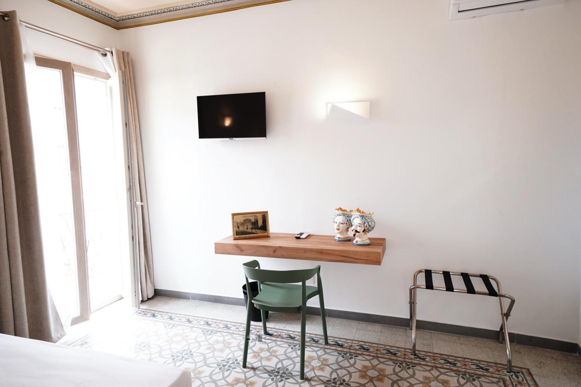 Ducas Rooms And Suite Ласкари Экстерьер фото